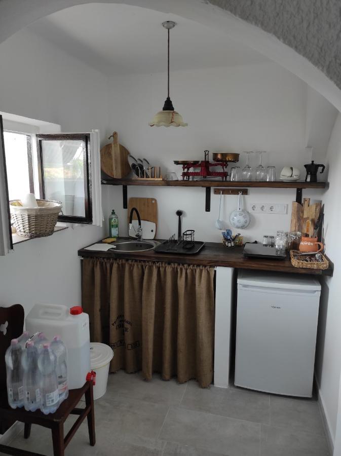 Apartamento Kisház a szőlőhegyen Balatonakali Exterior foto